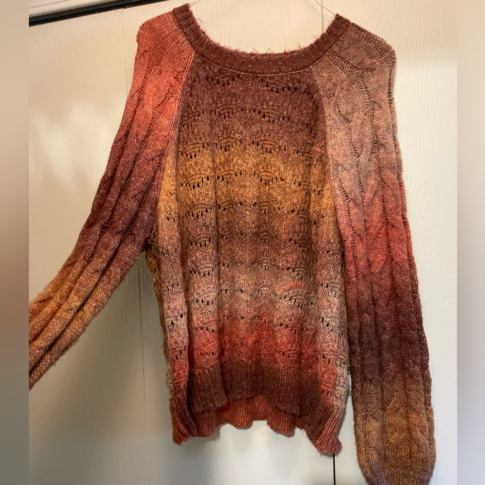 Beautiful fall sweater, only worn once XXL